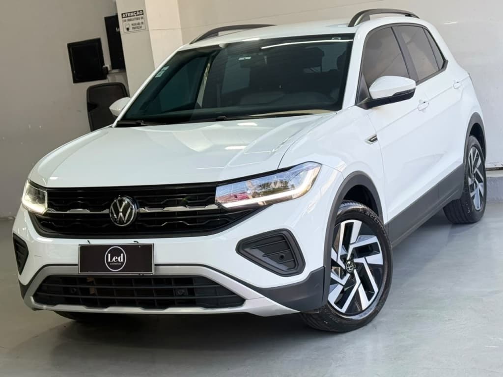 VOLKSWAGEN T-CROSS 1.0 200 TSI TOTAL FLEX COMFORTLINE AUTOMÁTICO