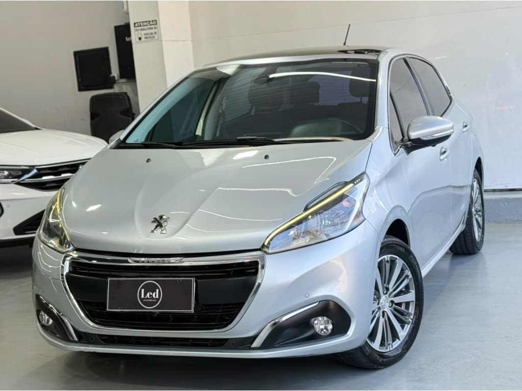 PEUGEOT 208 1.6 GRIFFE 16V FLEX 4P AUTOMÁTICO