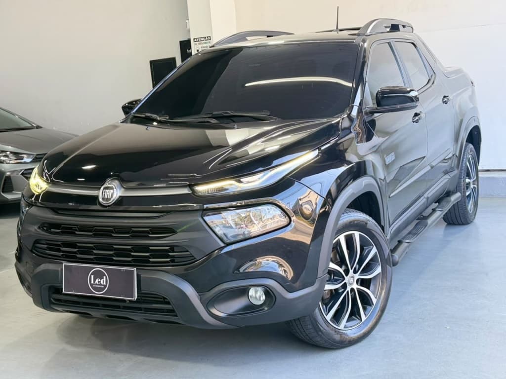 FIAT TORO 2.0 16V TURBO DIESEL ULTRA 4WD AT9